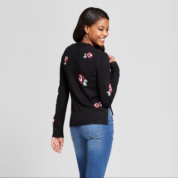 🔅Floral Crop Sweater🔅 - Picture 3 of 3